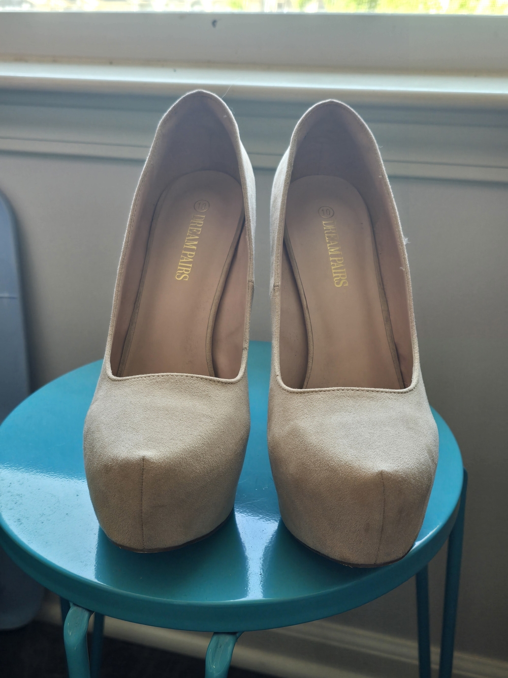 Dream Pairs Beige Suede Platform Pumps